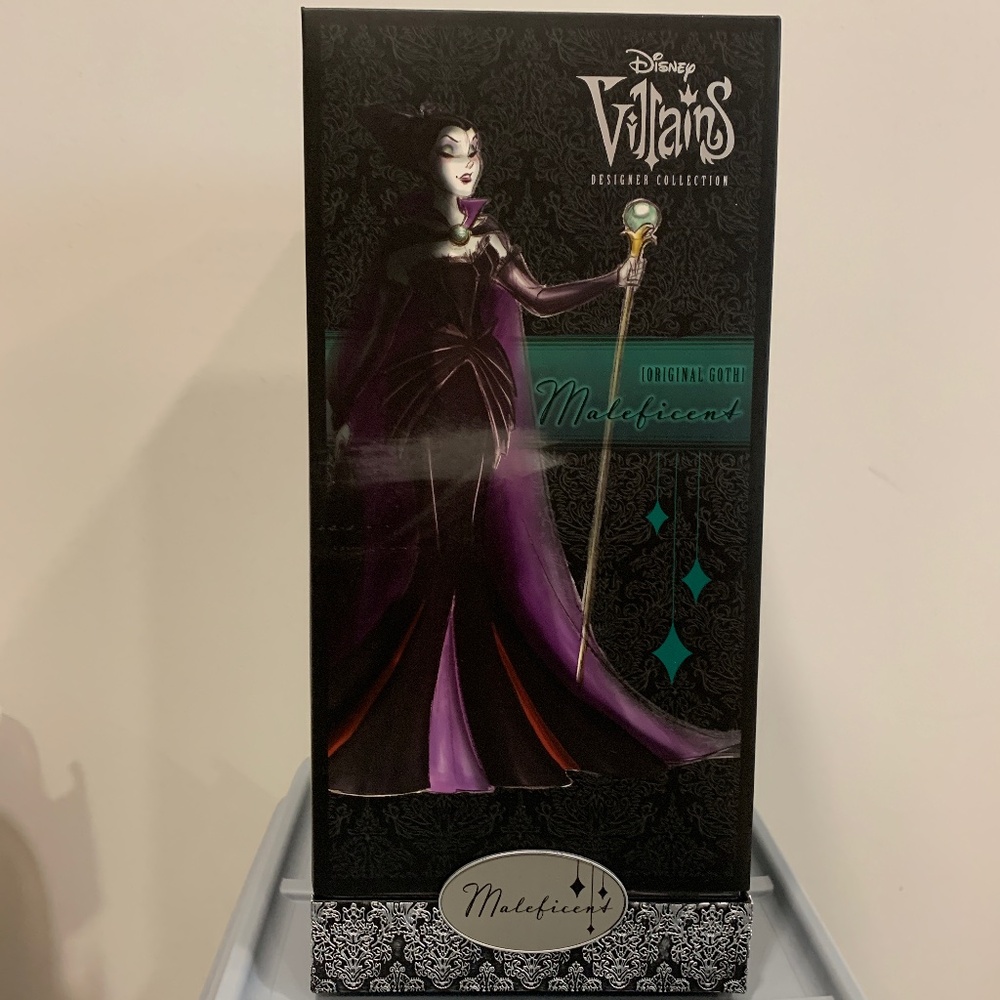 NEW Disney Villains Designer Doll Collection Maleficent - Earlier Edition
